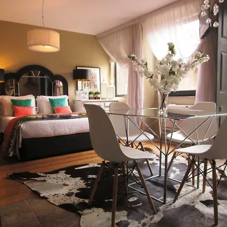 Apartament The Gallery