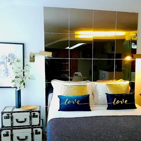 The Gallery * Oporto